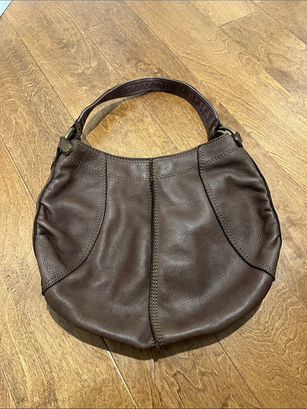 LUCKY BRAND dark brown leather slouchy shoulder/ hobo bag